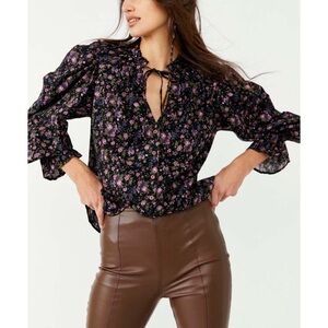 Free People "Meant To Be" Blouse / Black Floral long sleeve shirt Size Medium